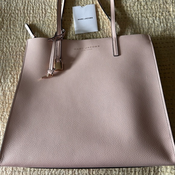 Marc Jacobs Large The Grind Tote - Picture 4 of 11